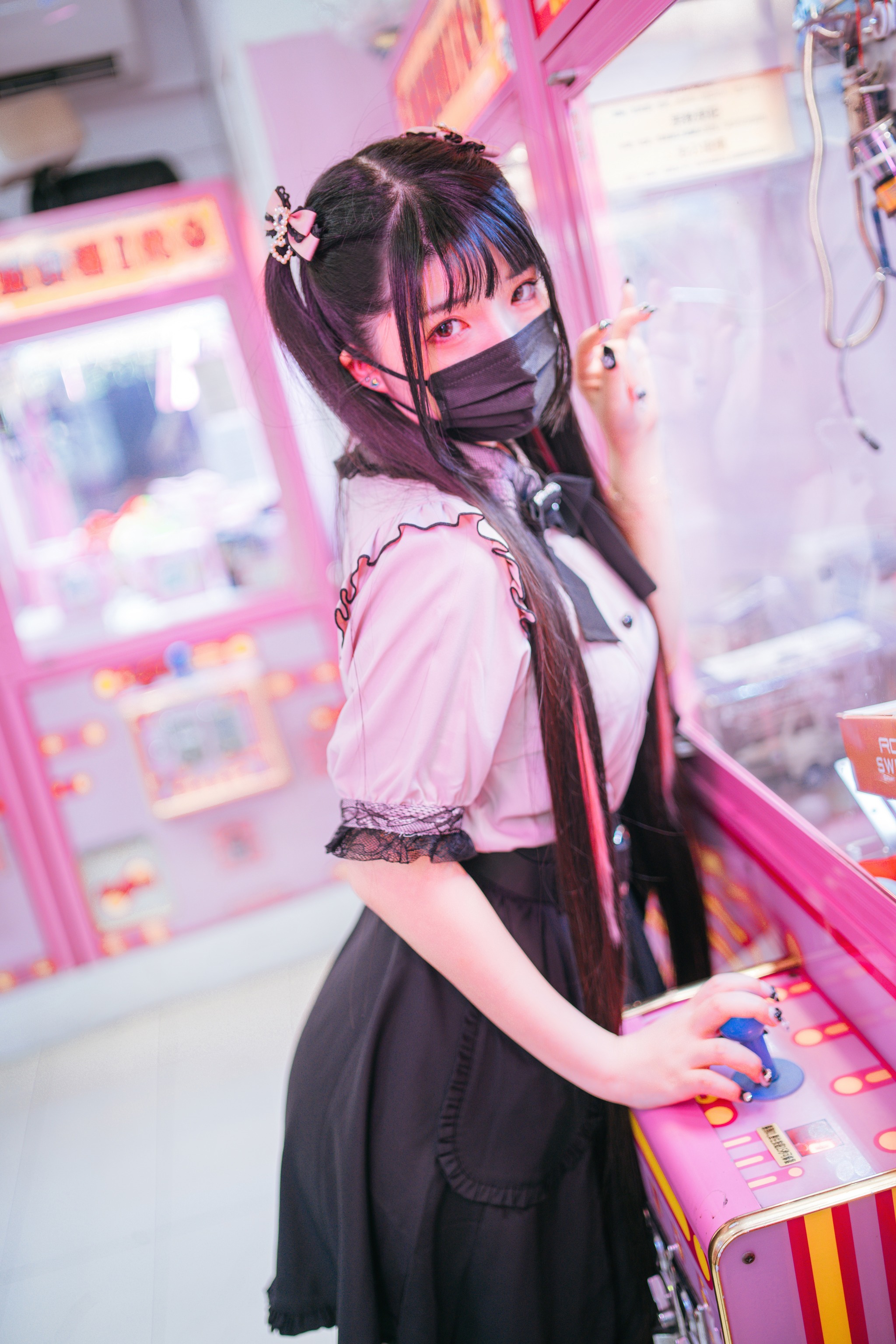 落落Raku - NO.003 Night LiLy 神待ち少女[88P1V]-XikXak